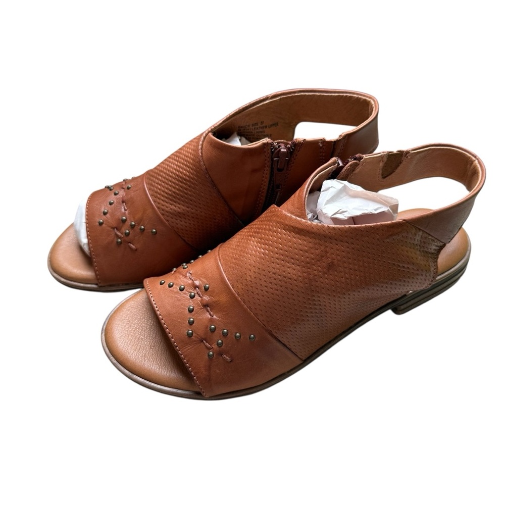 Mix Mooz Leather Tan Sandals Darcie with Embellished Design size size 37